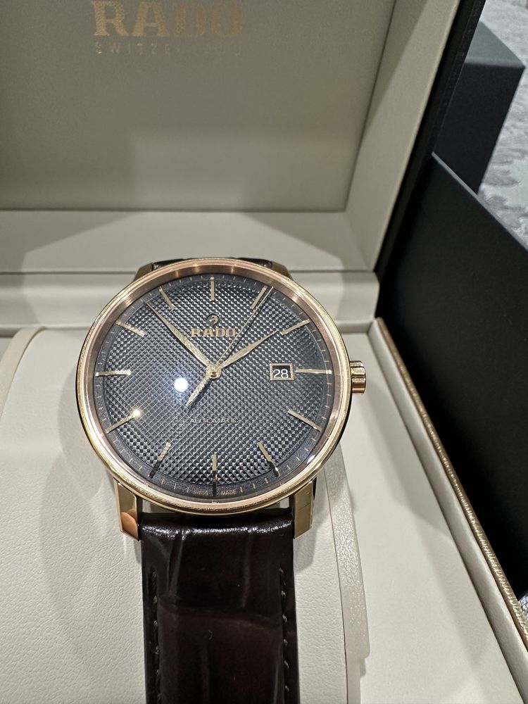 RADO Coupole Classic Automatic Black Dial Men's