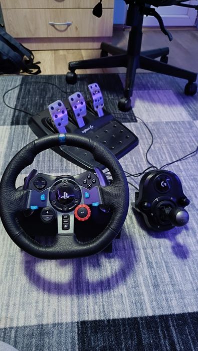 Волан Logitech G29 + педали и shifter