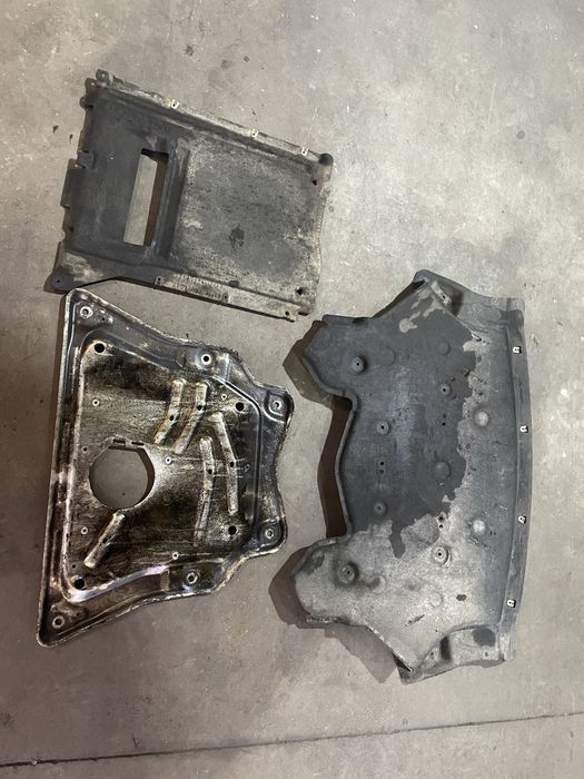 Кора под двигател БМВ Х5 Ф15, Х6 Ф16 (kora pod dvigatel bmw f15)