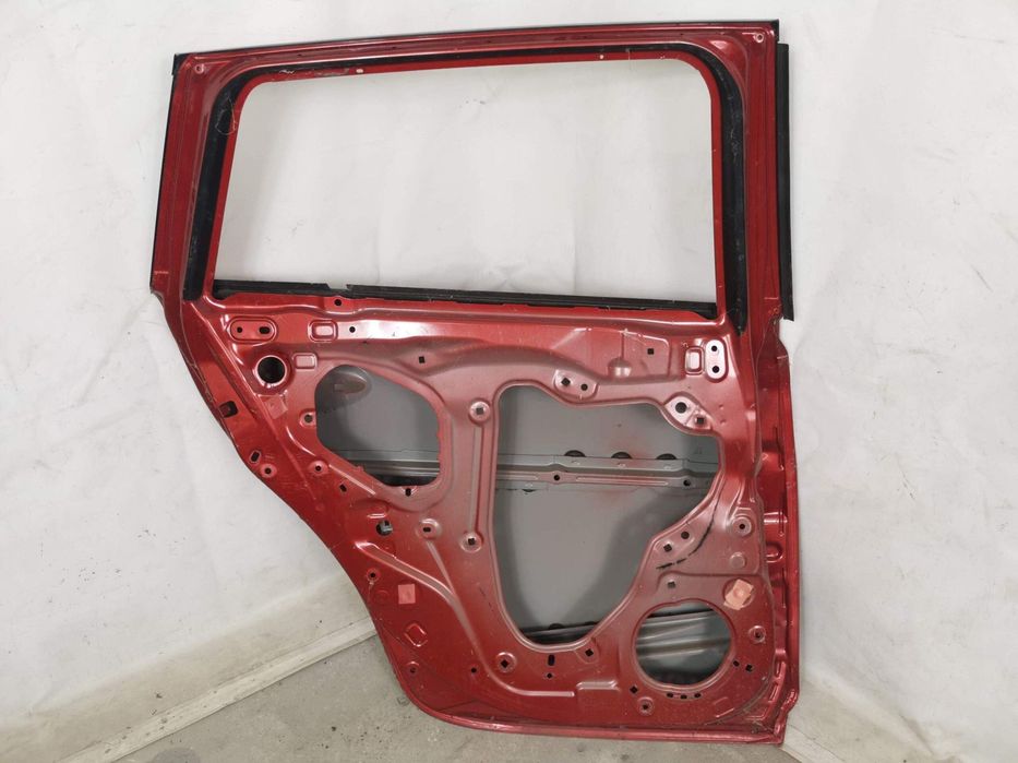 Usa Stanga Spate Mazda  3 BM 2013 2014 2015 2016 Originala Avariata