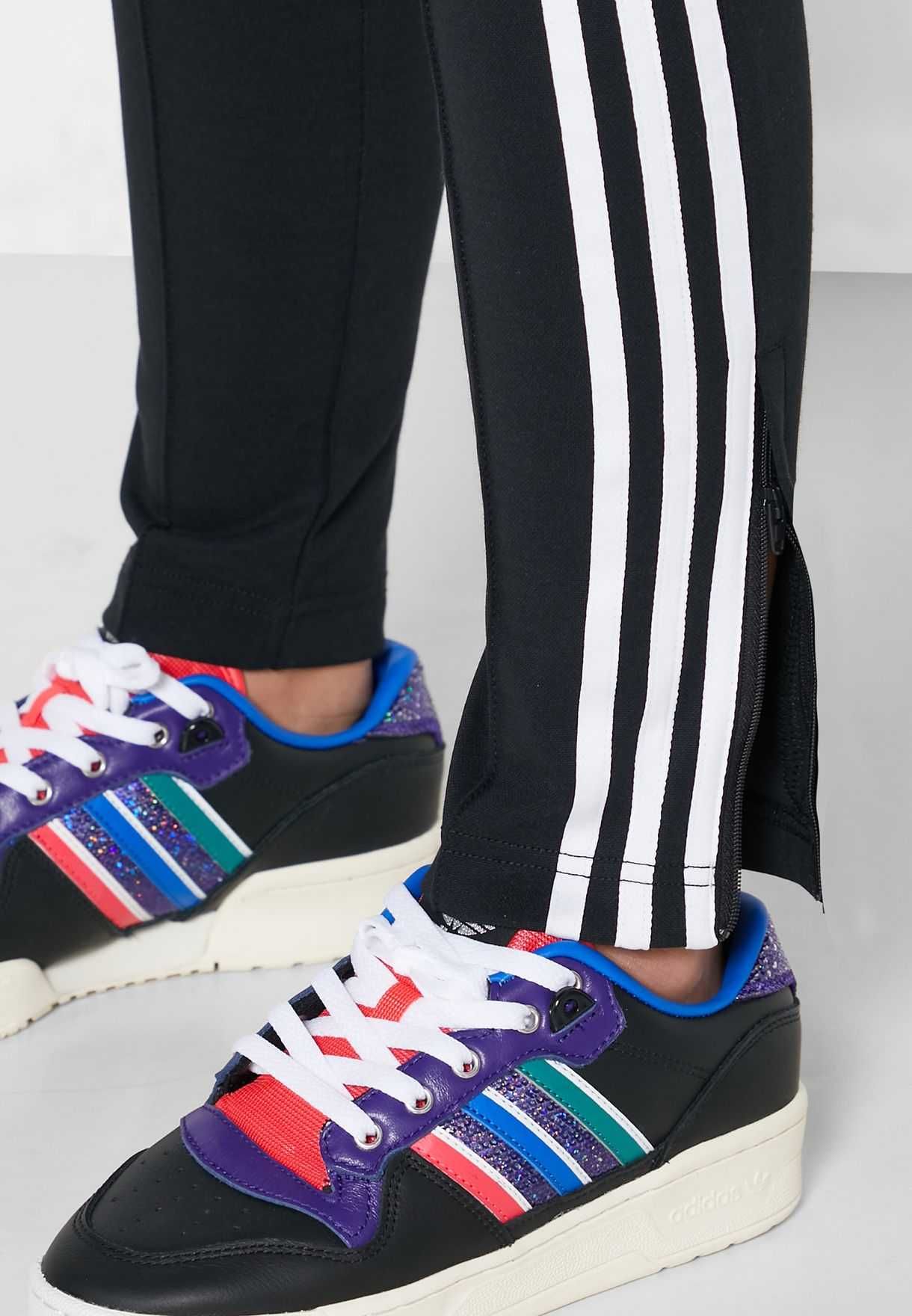 Оригинални дамски кожени кецове * ADIDAS RIVALRY LOW  * EU 38 2/3