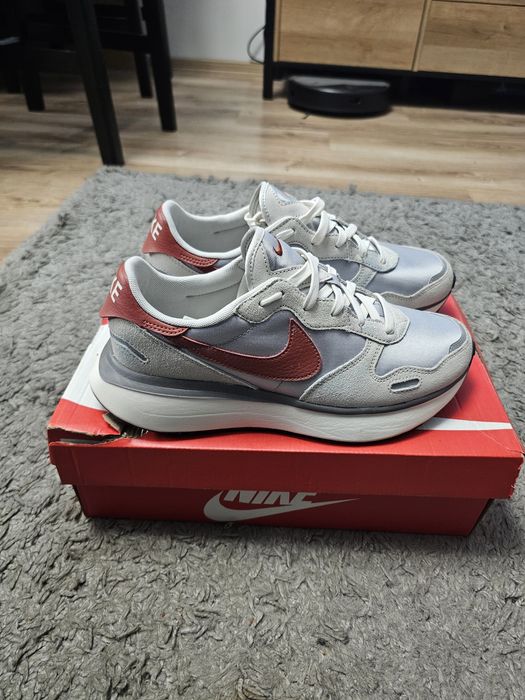 Оргинални дамски маратонки найк, размер 41