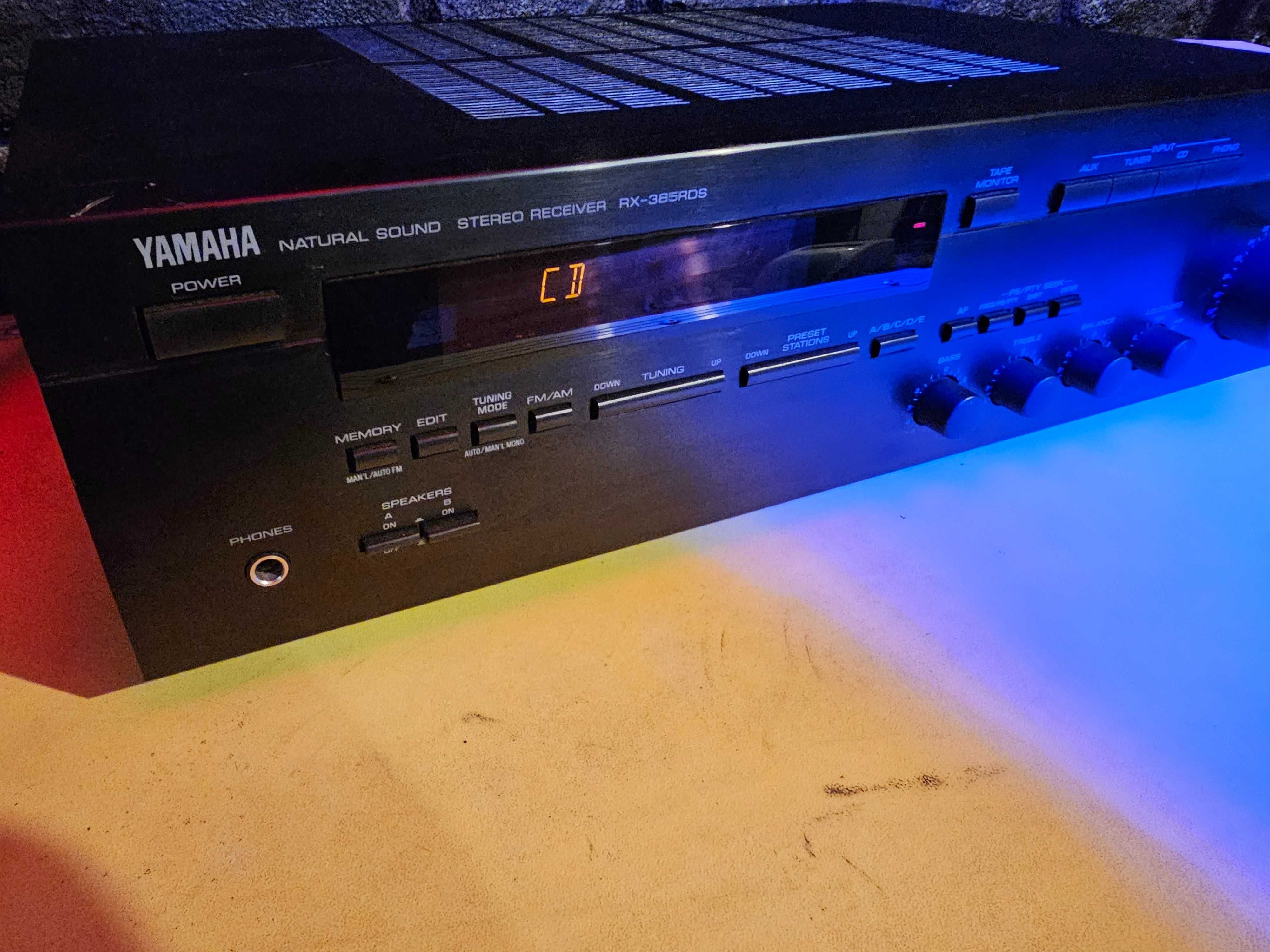 Statie Yamaha RX-385 RDS 2x45W 8ohm