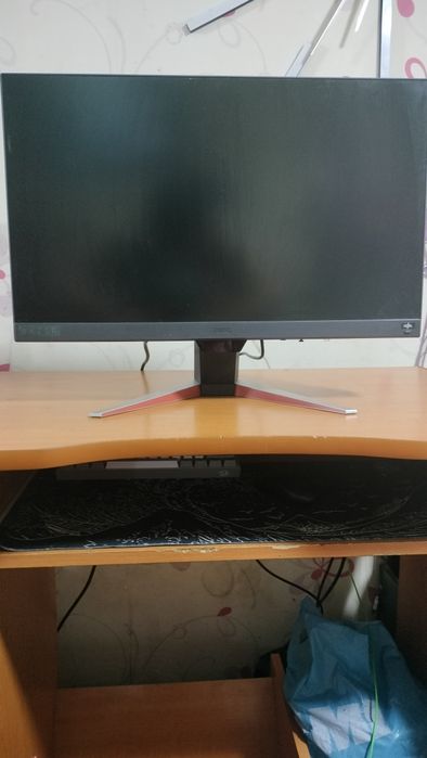 Monitor BenQ EX240N