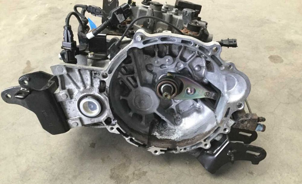 Cutie viteze Kia Ceed 2004-2008 1.6