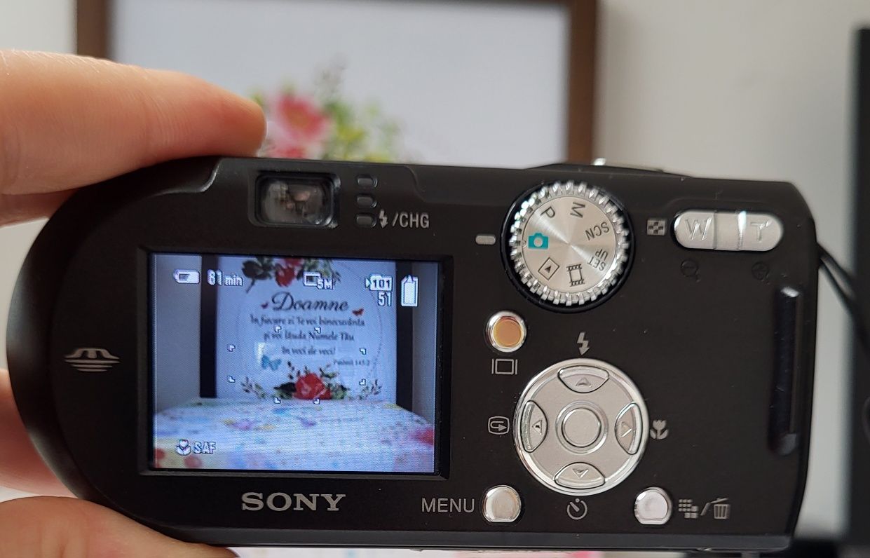 Camera foto Sony Cybershot 5 5.1 megapixels dsc p120, 2 baterii,4 card