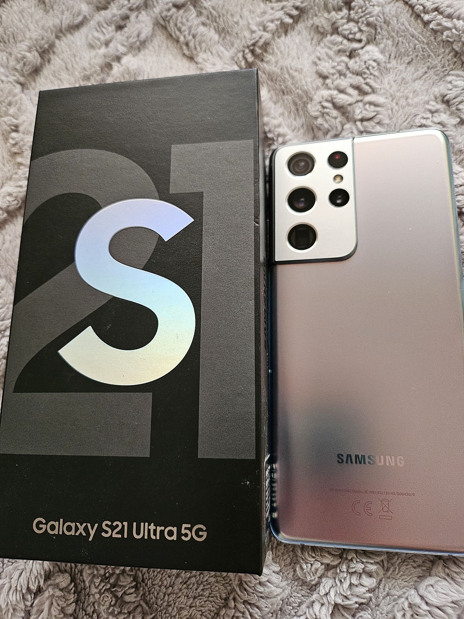Vând Samsung galaxy ultra 21