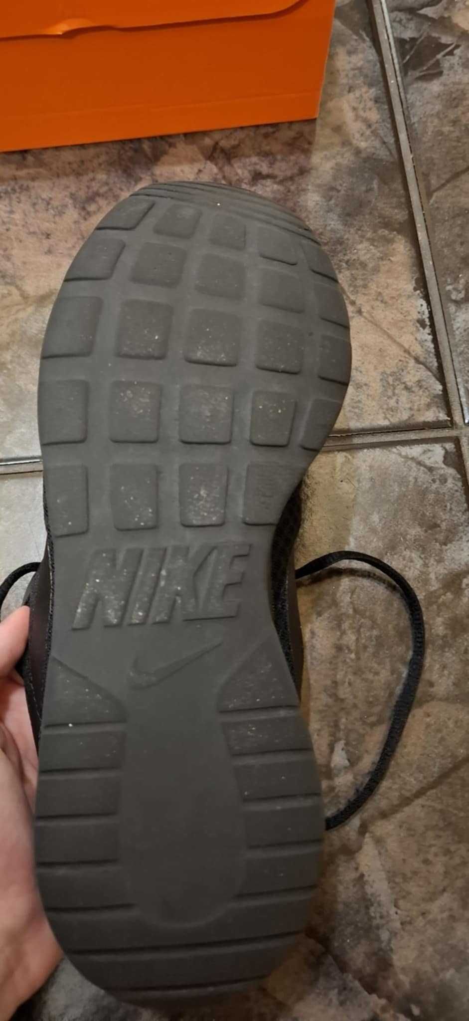Мъжки маратонки Nike Tanjun