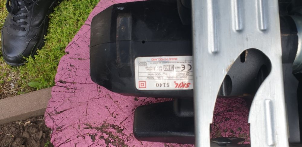 Fierastrau circular de mână AEG, Skyl