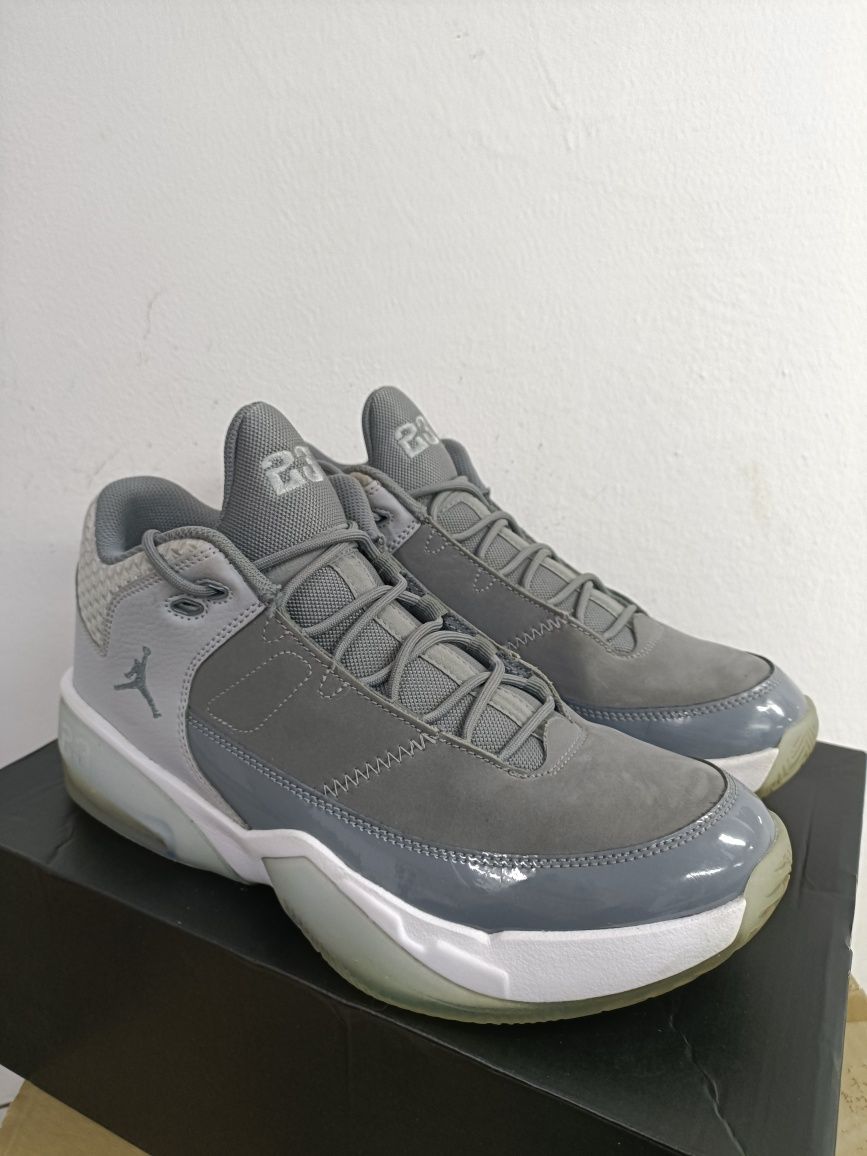 Jordan Max Aura 3 номер 42.5 код 45A