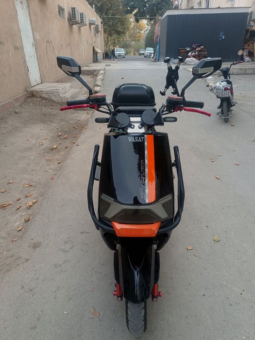 Elektron Skuter Dugalik