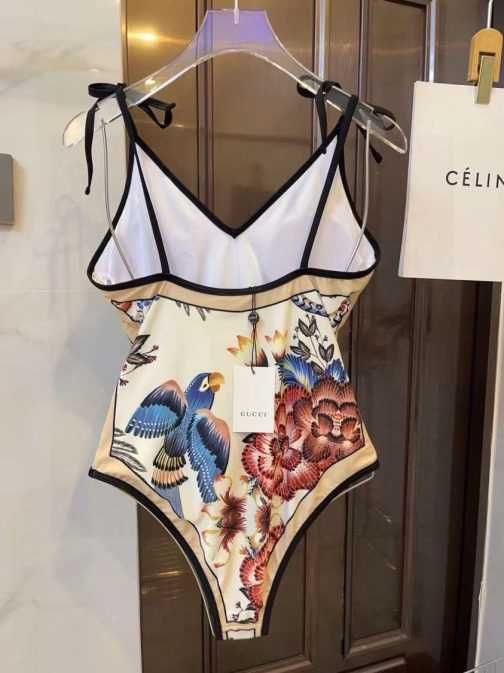 Costume de baie pentru femei de Gucci 029