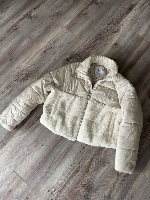Яке Adidas /S размер/