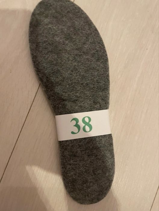 ghete negre cu blana