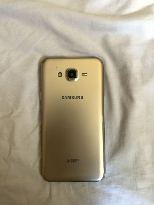 Samsung galaxy j7