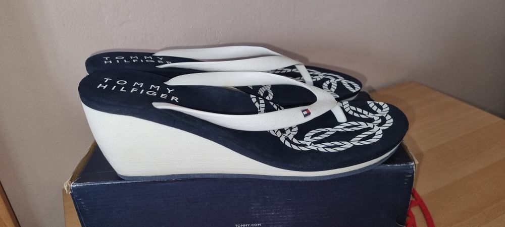 Slapi Tommy Hilfiger