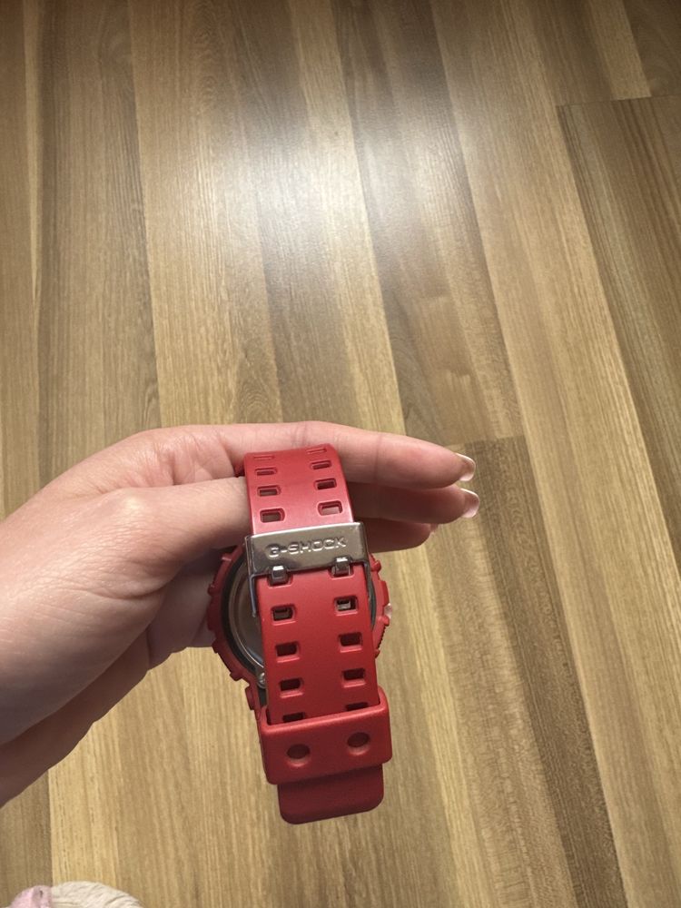 2 часовника Casio G-Shock