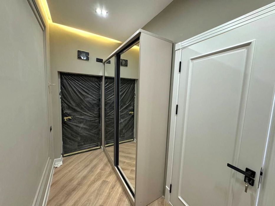 Продаю свою 2 х комнатную квартиру  Юнусабад 9