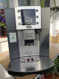 Expresor de cafea DeLonghi Perfecta Capucino ESAM 5500 B