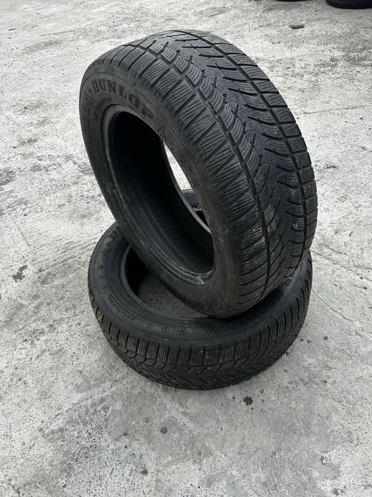 2бр Зимни гуми Dunlop 235/55R17