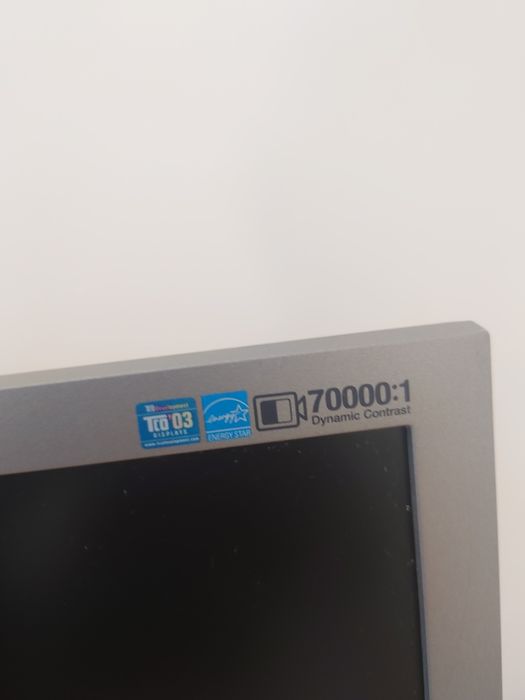 Монитор Samsung B2240