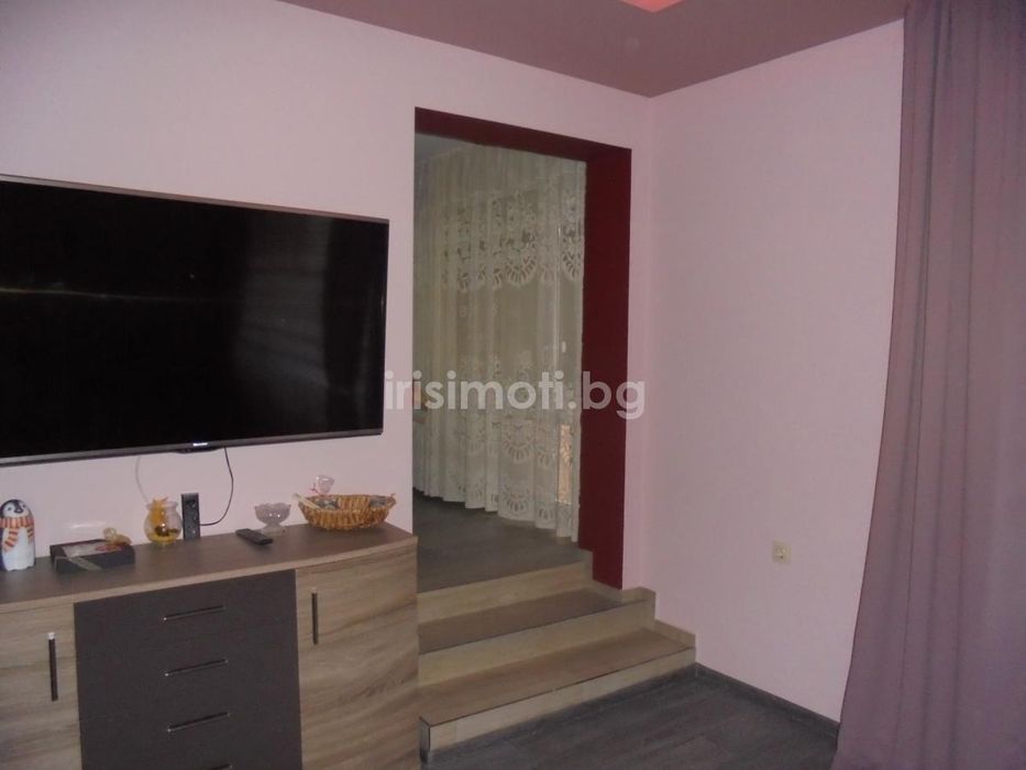 Продава се Къща в София, Княжево - 400 кв.м за 1238 €/кв.м - Снимка #6