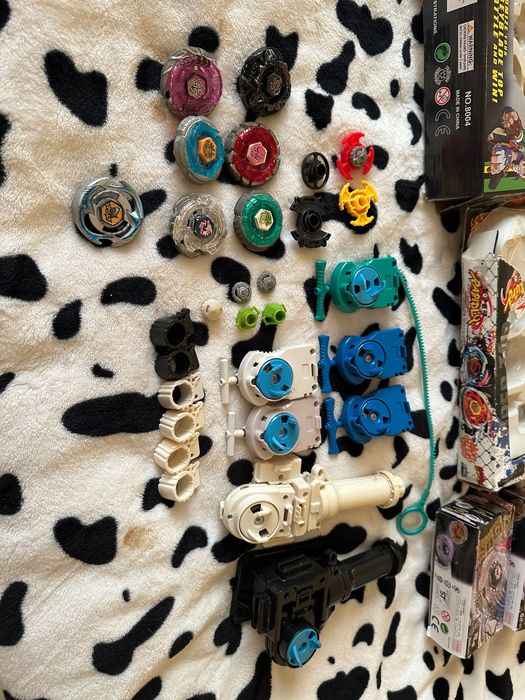 Бейблейдове 1111