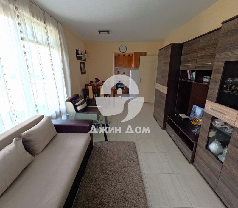 Продава се Двустаен апартамент в Свети Влас - 69 кв.м за 1124 €/кв.м - Снимка #2