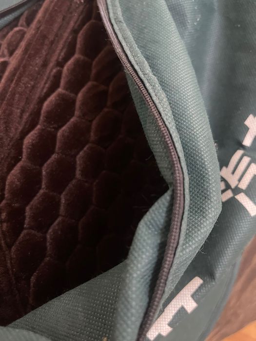 Продается чехол в хорошем состоянии