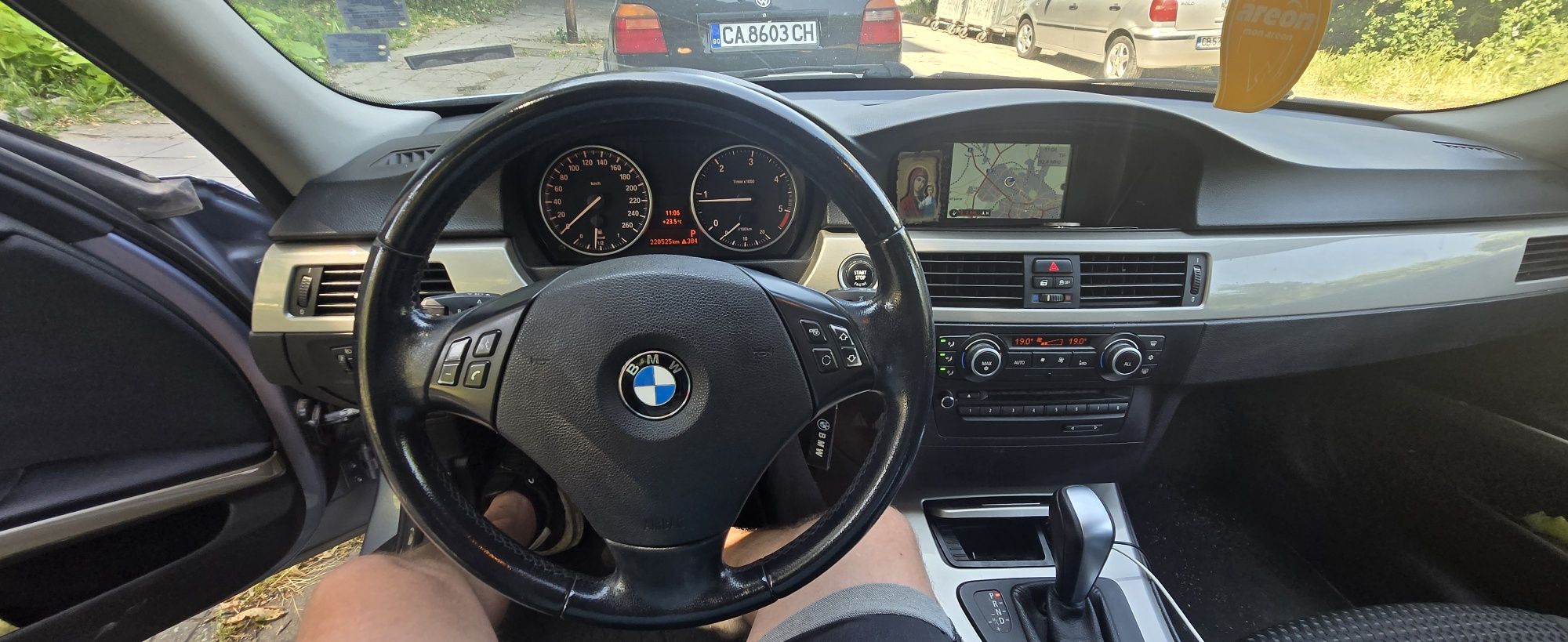 BMW 320Дизел 2011г