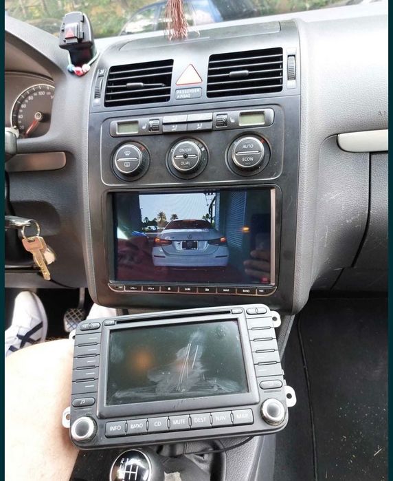 Navigatie Android Touran Passat Golf Tiguan Jetta Waze YouTube GPS BT