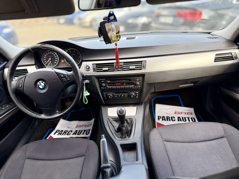 • Bmw 320i 2006 E90 / Rar Efectuat / Parc auto • RATE •