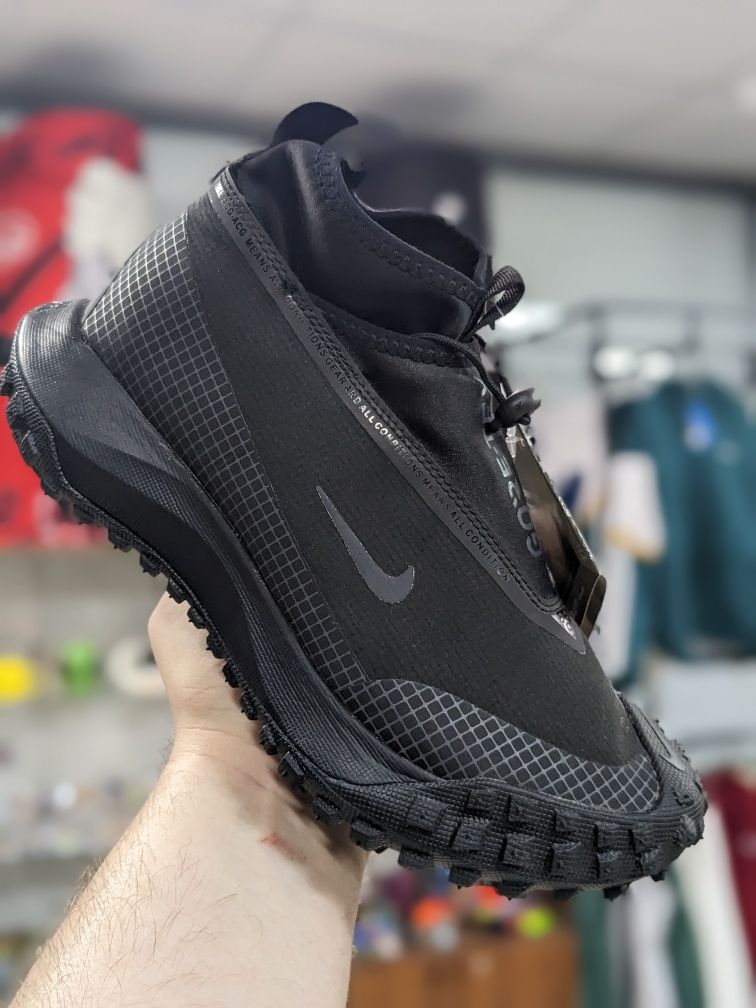 Кроссовки Nike ACG Gore-tex Mountain fly