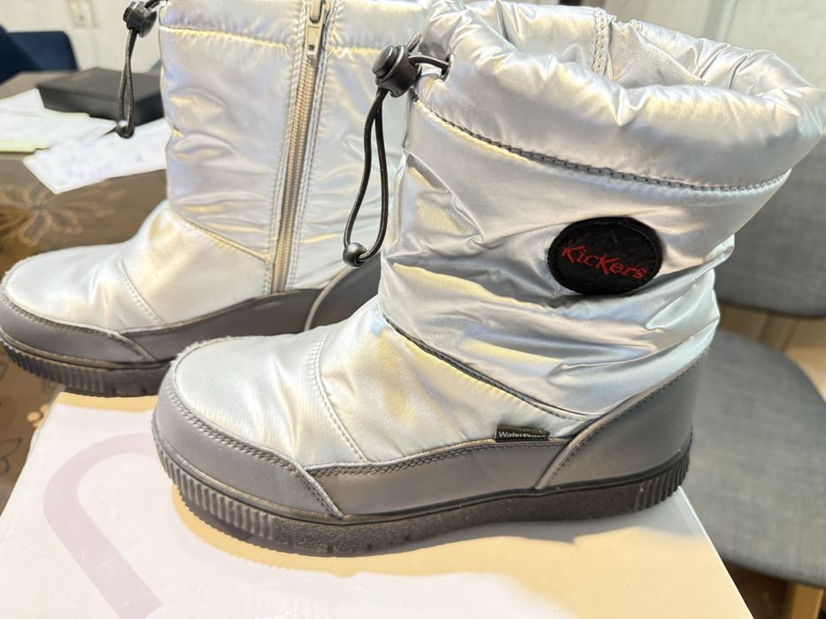 Апрески Kickers, непромокаеми