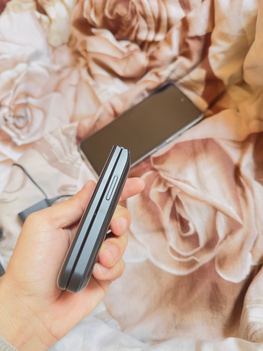 Nokia 2720 filip dual sim