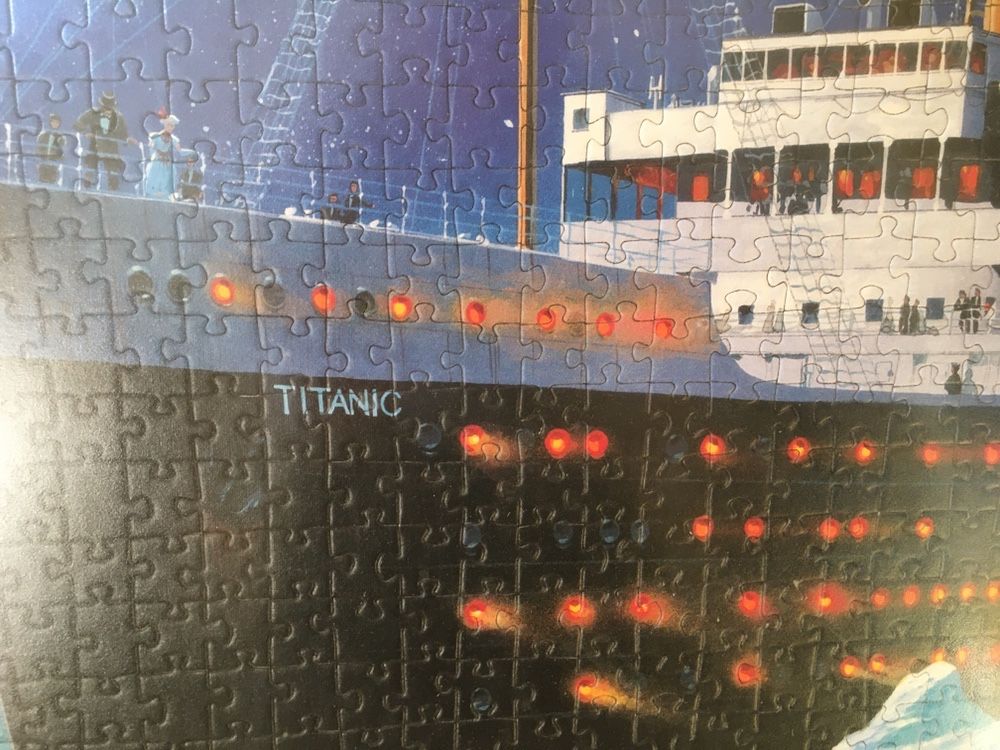 Пъзел в рамка "Титаник"