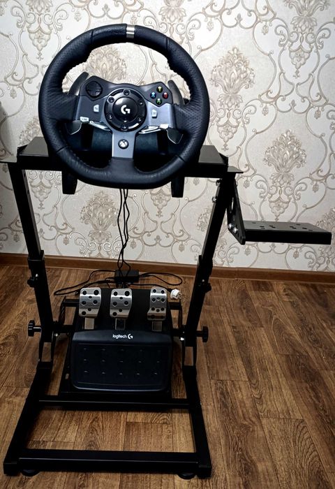 Игровой руль Logitech G920