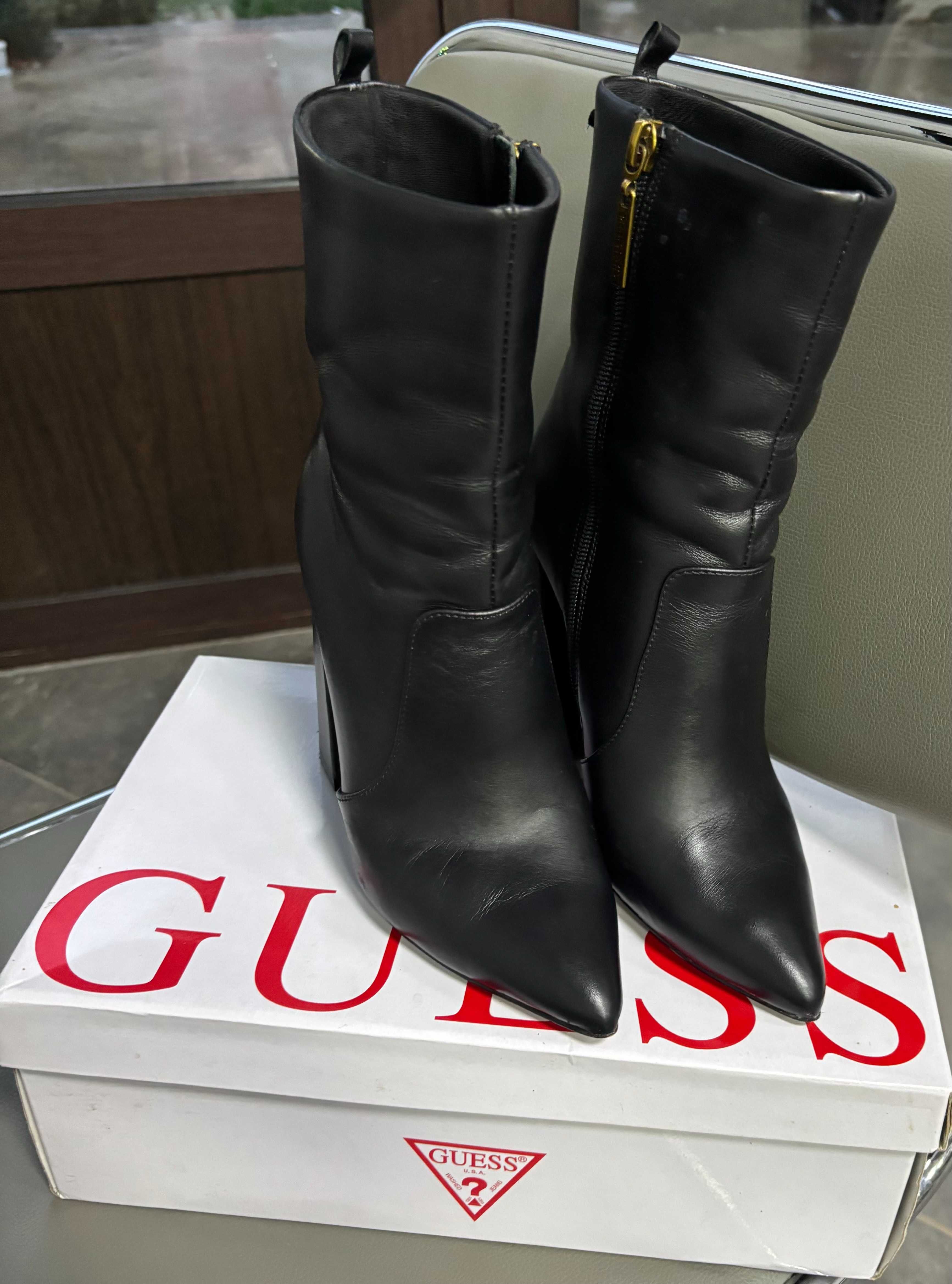 Дамски боти Guess