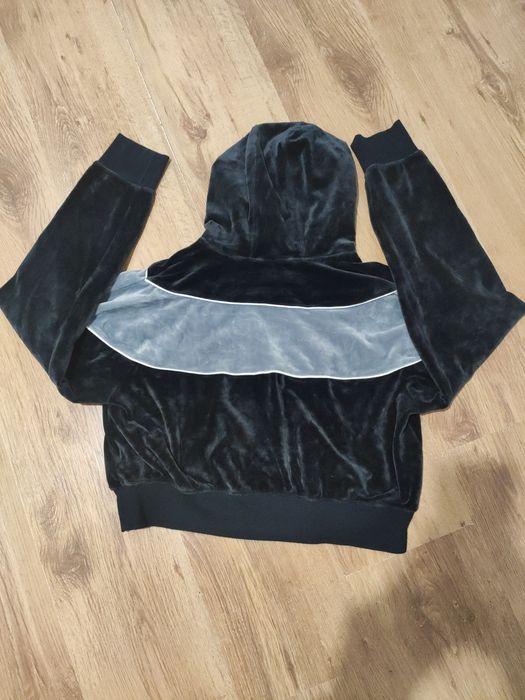 Hanorac damă catifea Nike cropped mărimea M