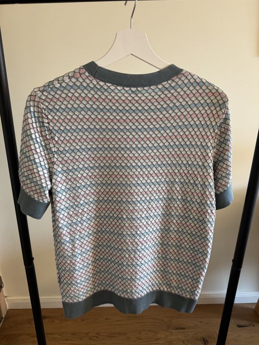 COS топ с къс ръкав