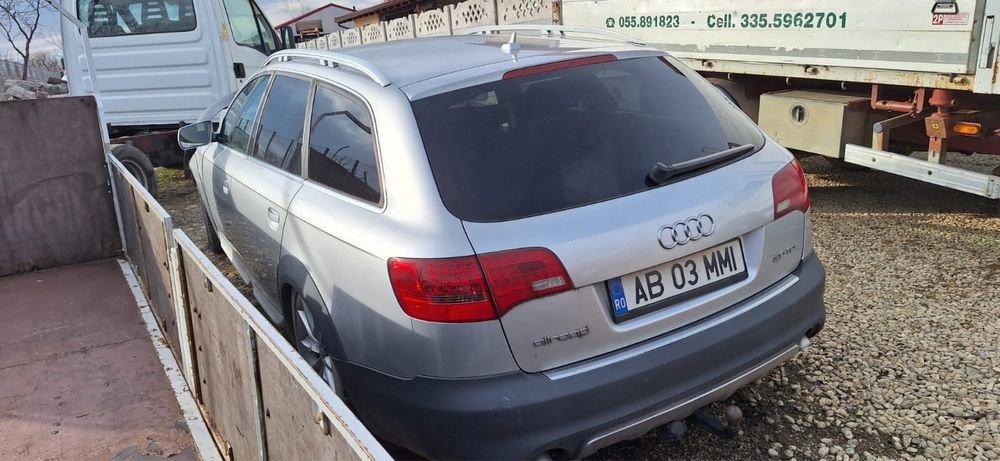 Vand audi a6 allroad 3.0 avariat