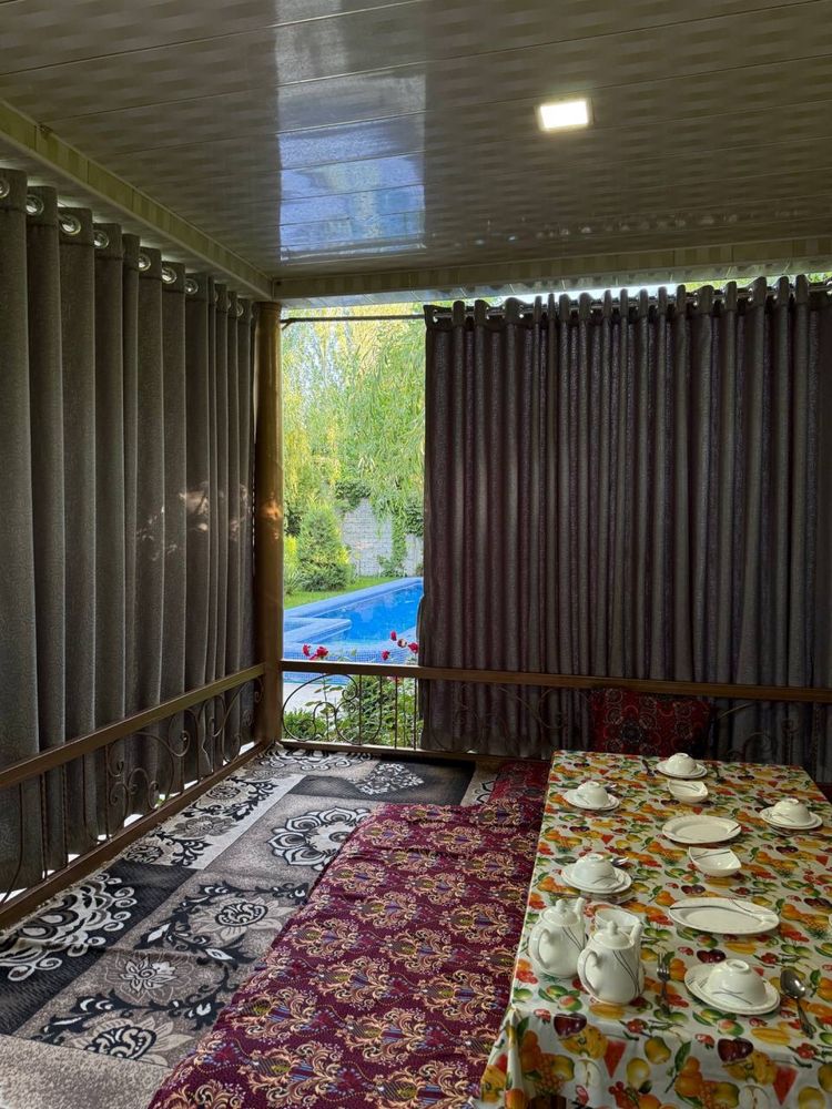 Oqtosh oilaviy dacha