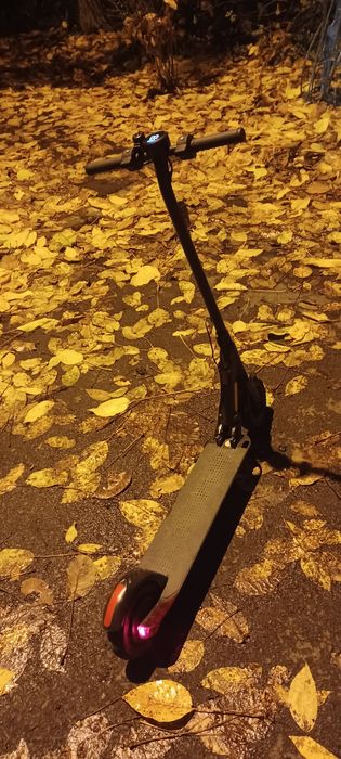 Trotineta electrica noua