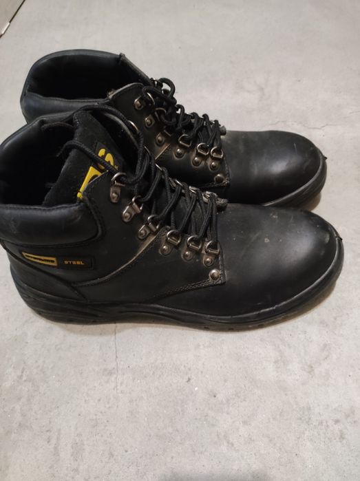 Ботинки рабочие новые.