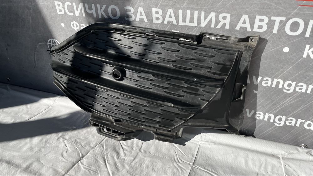 Дясна решетка за предна броня Mercedes GLC X253 (2020-2022)