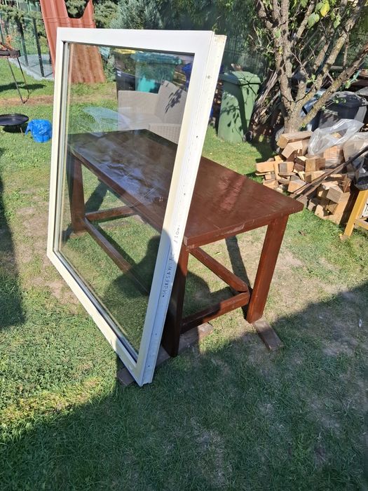 Fereastra-Geam termopan iluminator pvc