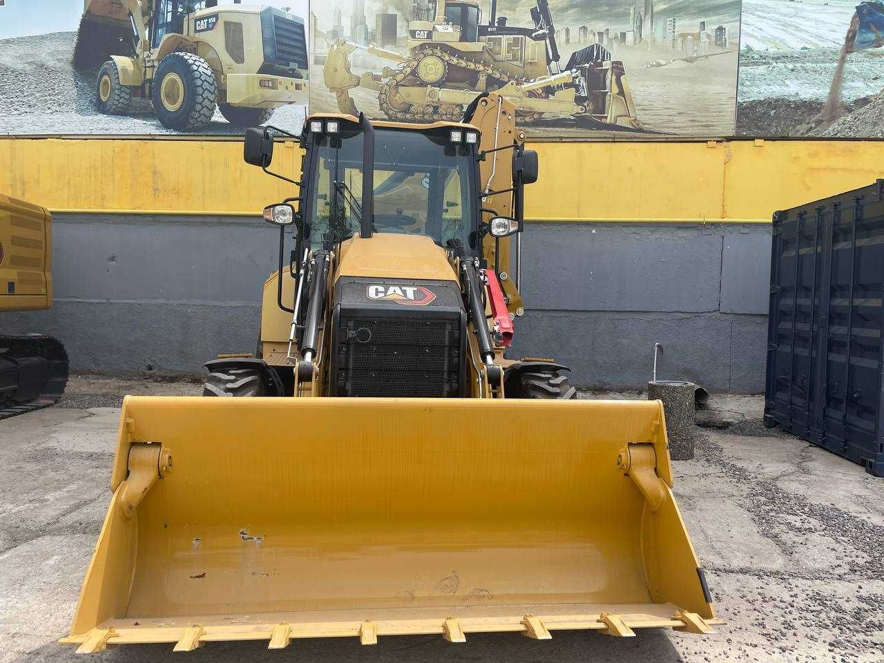 Экскаватор-погрузчик CAT 432