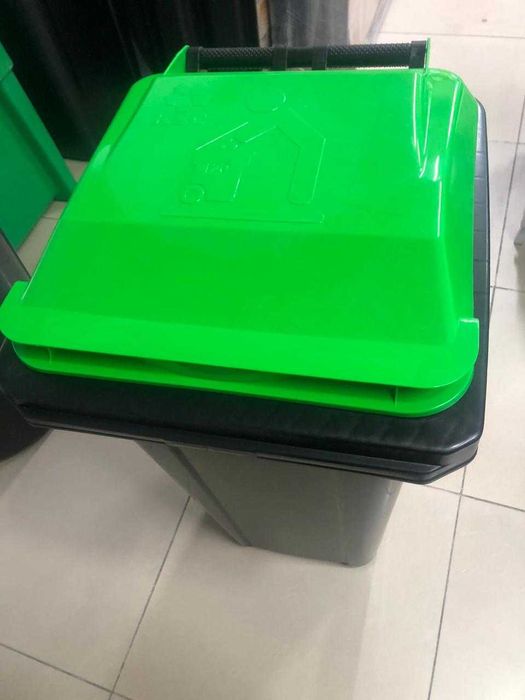 Мусорные баки 120л