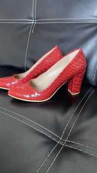 Pantofi dama rosii Nr 36