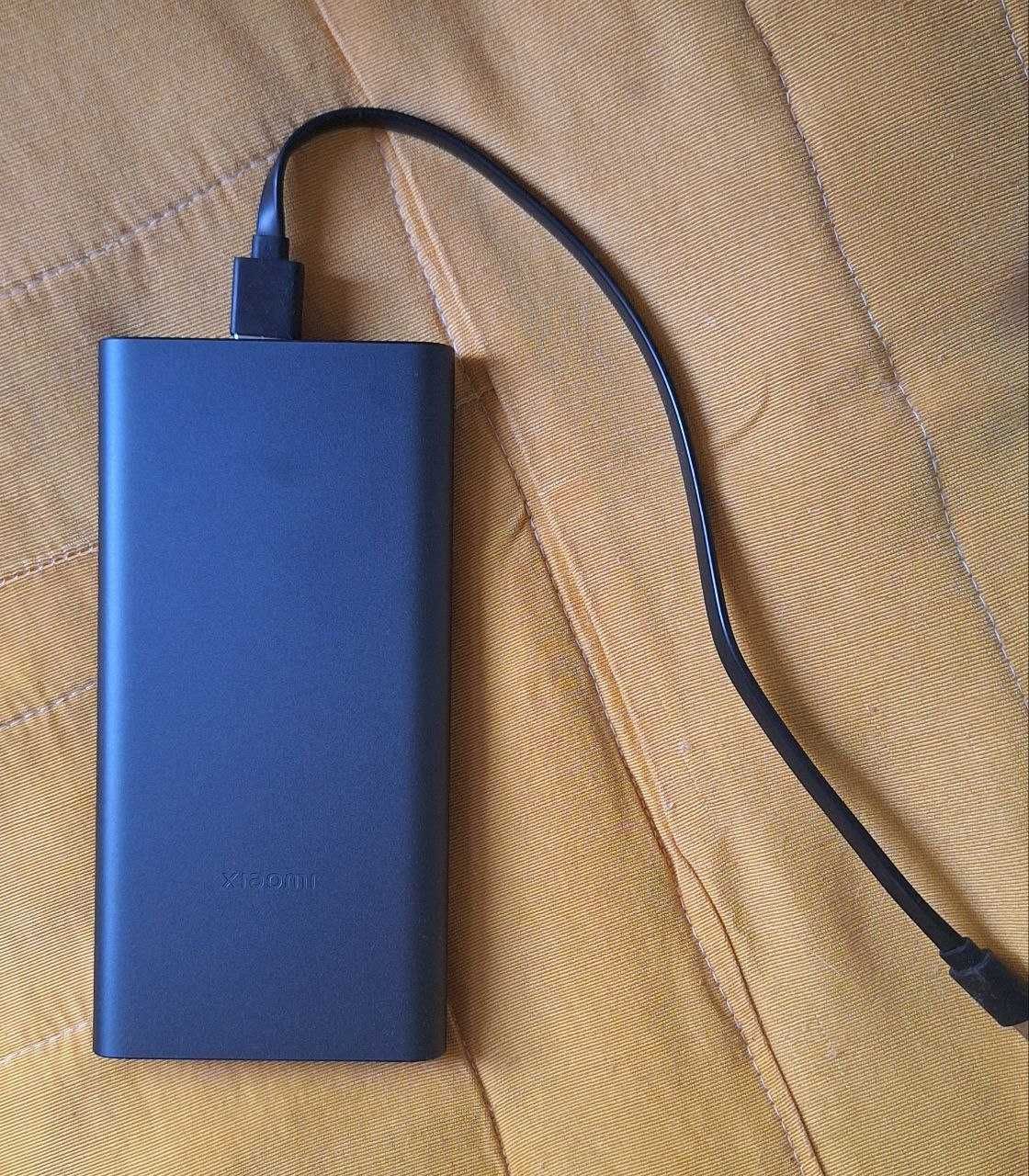 СРОЧНО ПРОДАЕТСЯ Xiaomi Power Bank 10000mAh Quick Charge 22.5W